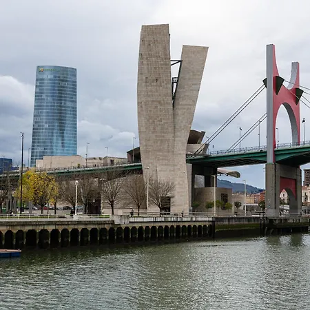 Apartment Tristan Vivienda Turistica De Diseno Con Ac Bilbao